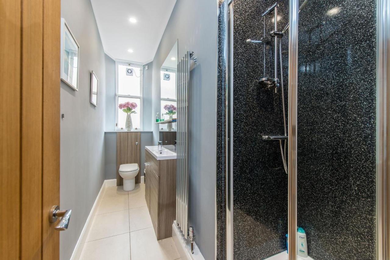 Castle Apt, Modern, Central Edinburgh Luaran gambar